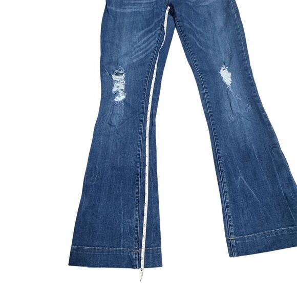 EUC Dear John Women's Distressed Flare Jeans Size 28 Low Rise - Picture 4 of 7